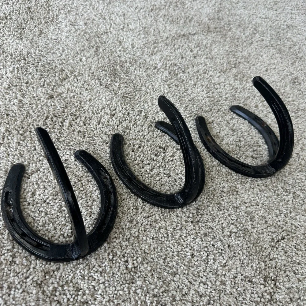 GUN rustic wall RACK horseshoe western hanger coat curtain 3 piece set Black